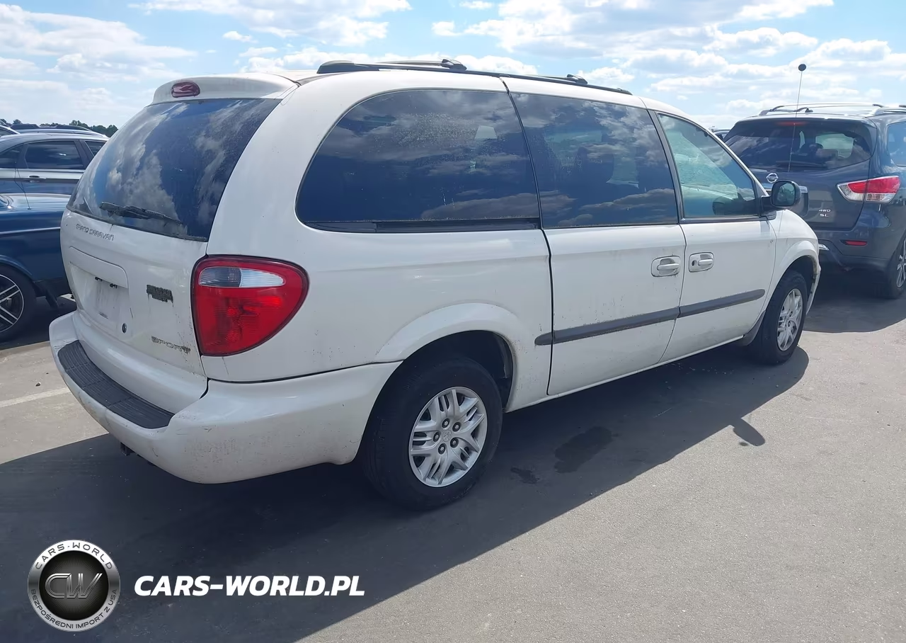 2002 Dodge Grand Caravan Sport VIN:2B4GP44332R776666 - 4