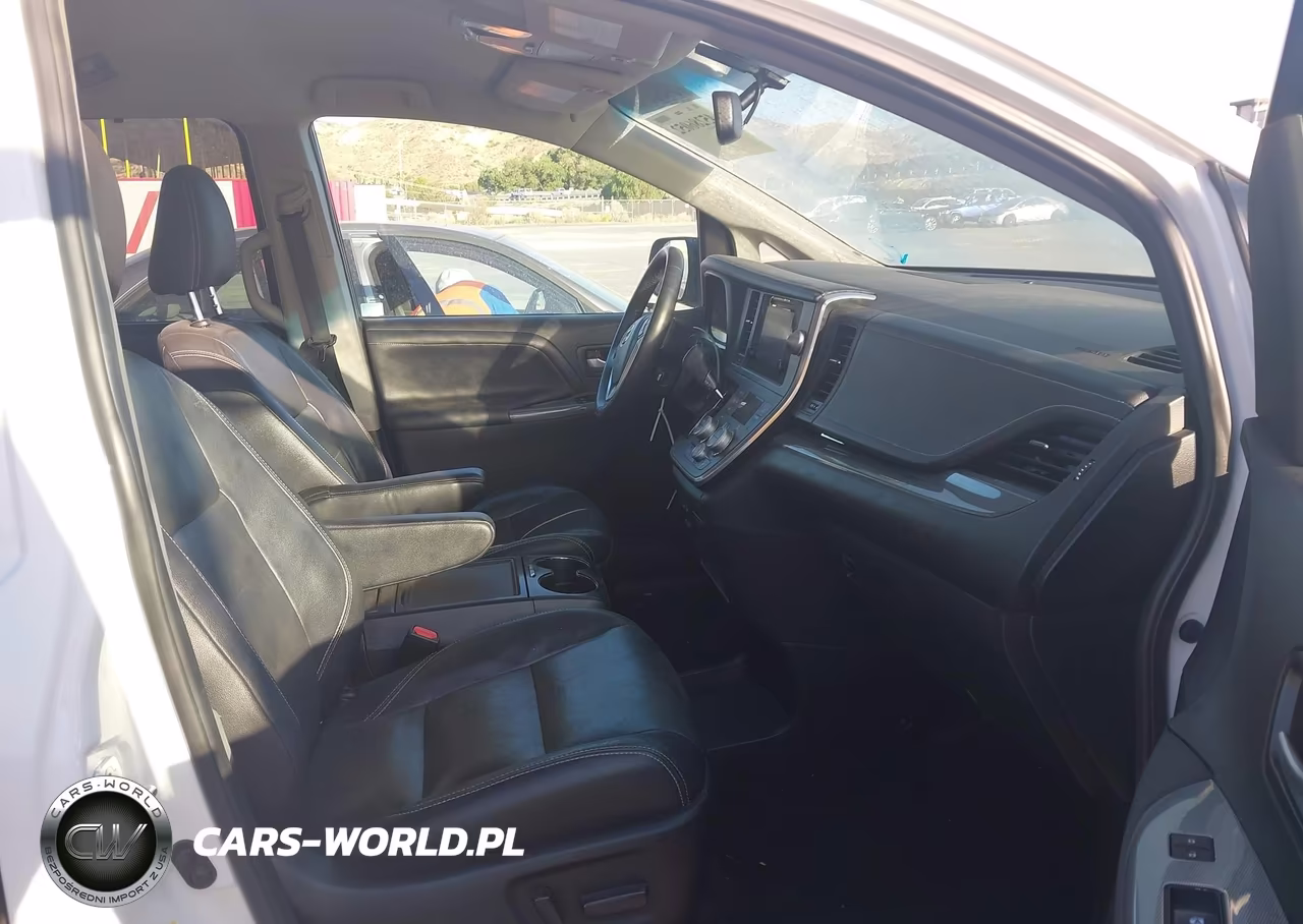 2017 Toyota Sienna Se VIN:5TDXZ3DC6HS791511 - 5