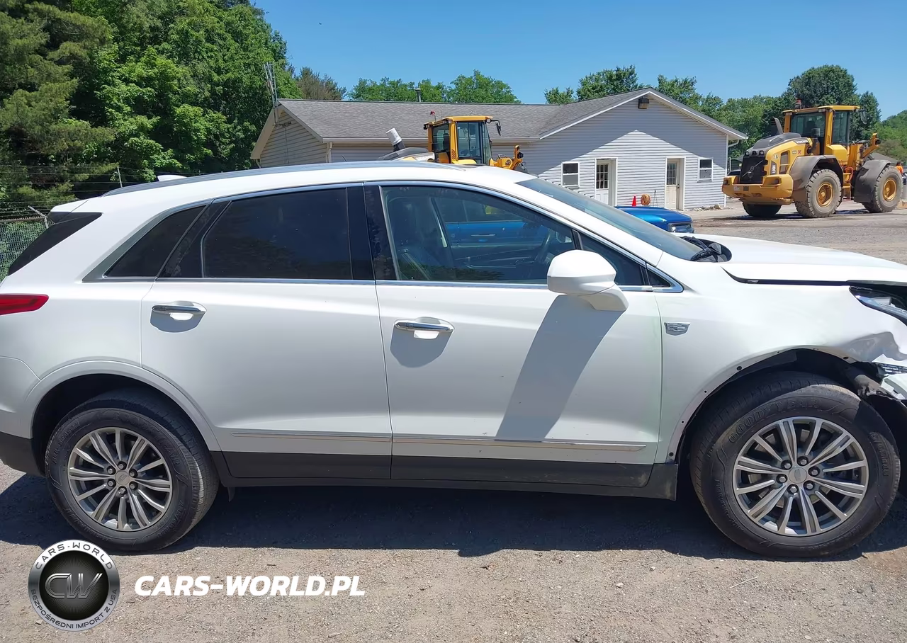 2018 Cadillac Xt5 Luxury VIN:1GYKNCRSXJZ245928 - 14