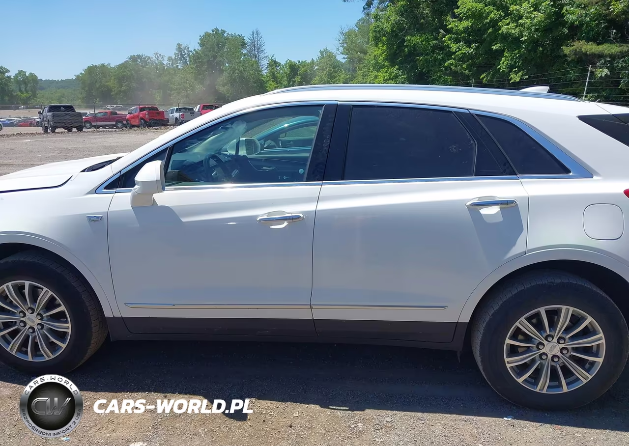 2018 Cadillac Xt5 Luxury VIN:1GYKNCRSXJZ245928 - 15