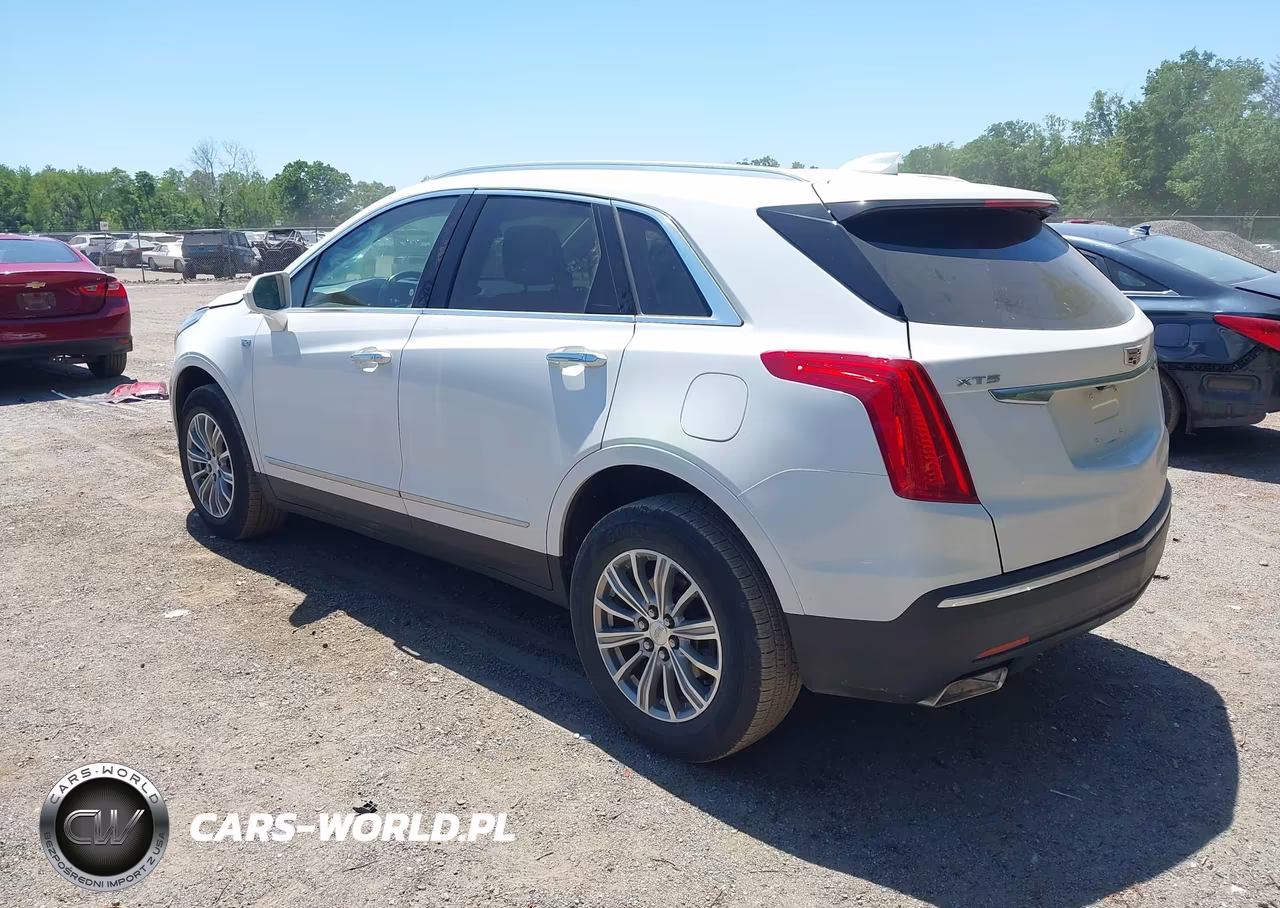 2018 Cadillac Xt5 Luxury VIN:1GYKNCRSXJZ245928 - 3