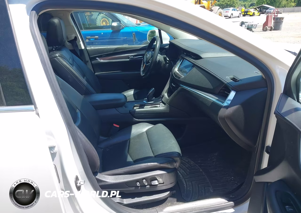 2018 Cadillac Xt5 Luxury VIN:1GYKNCRSXJZ245928 - 5