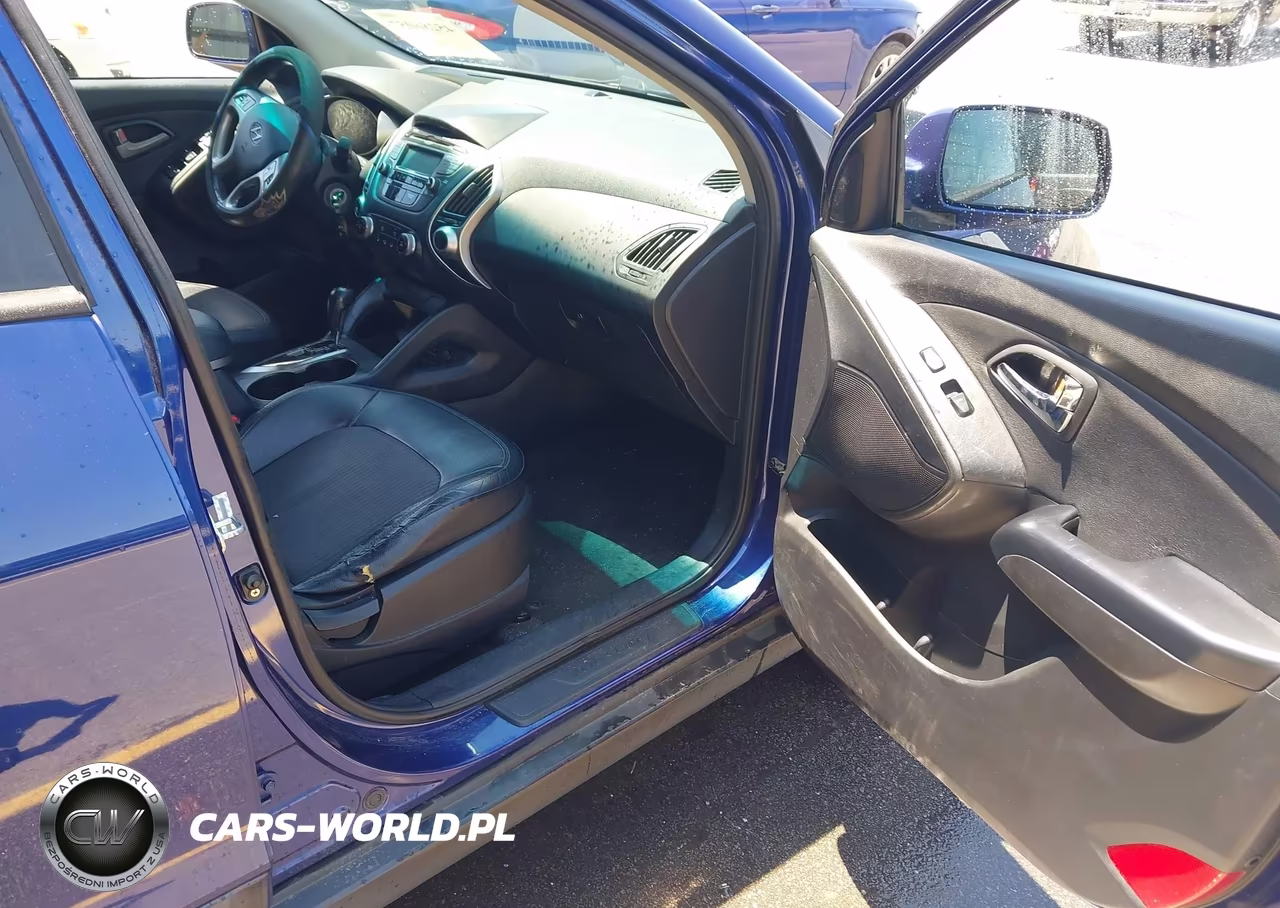 2011 Hyundai Tucson Gls VIN:KM8JU3AC5BU284803 - 5