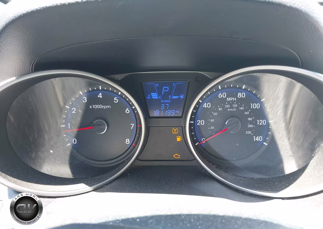 2011 Hyundai Tucson Gls VIN:KM8JU3AC5BU284803 - 7
