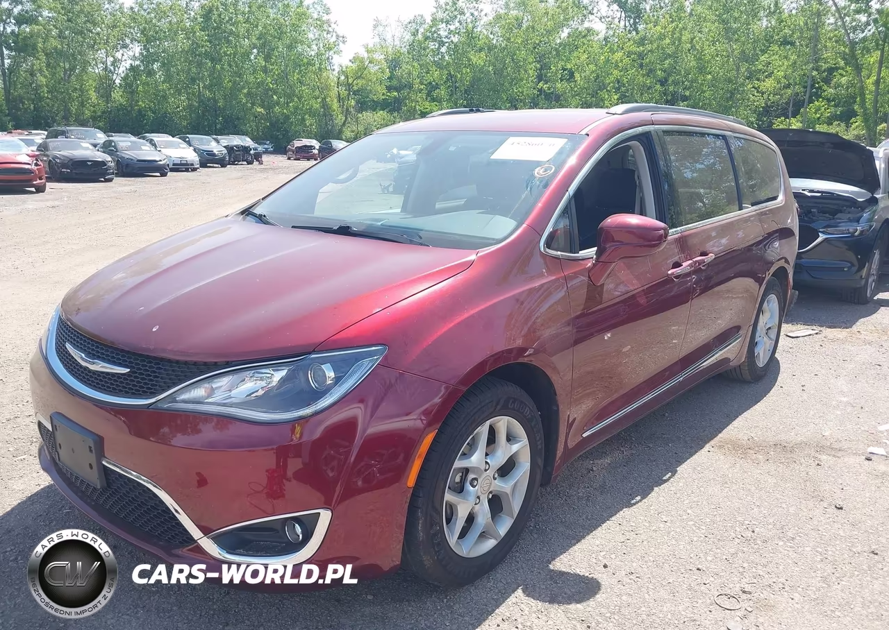 2017 Chrysler Pacifica Touring-L VIN:2C4RC1BG1HR509630 - 2