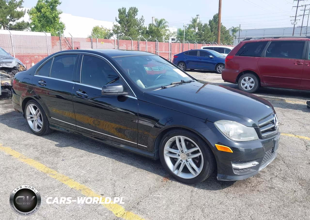 2013 Mercedes-Benz C 250 Sport