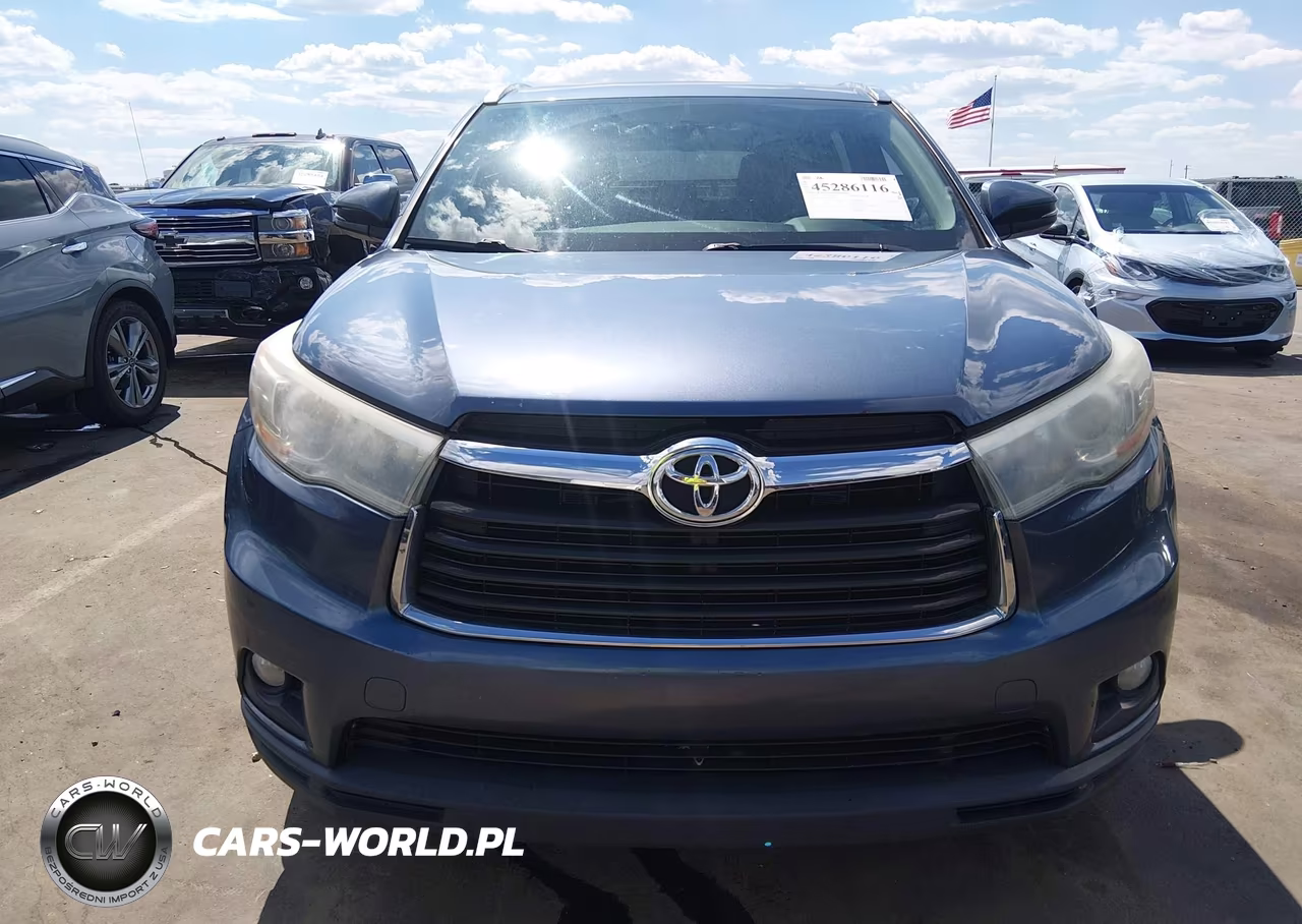 2015 Toyota Highlander Xle V6 VIN:5TDJKRFH9FS176633 - 12