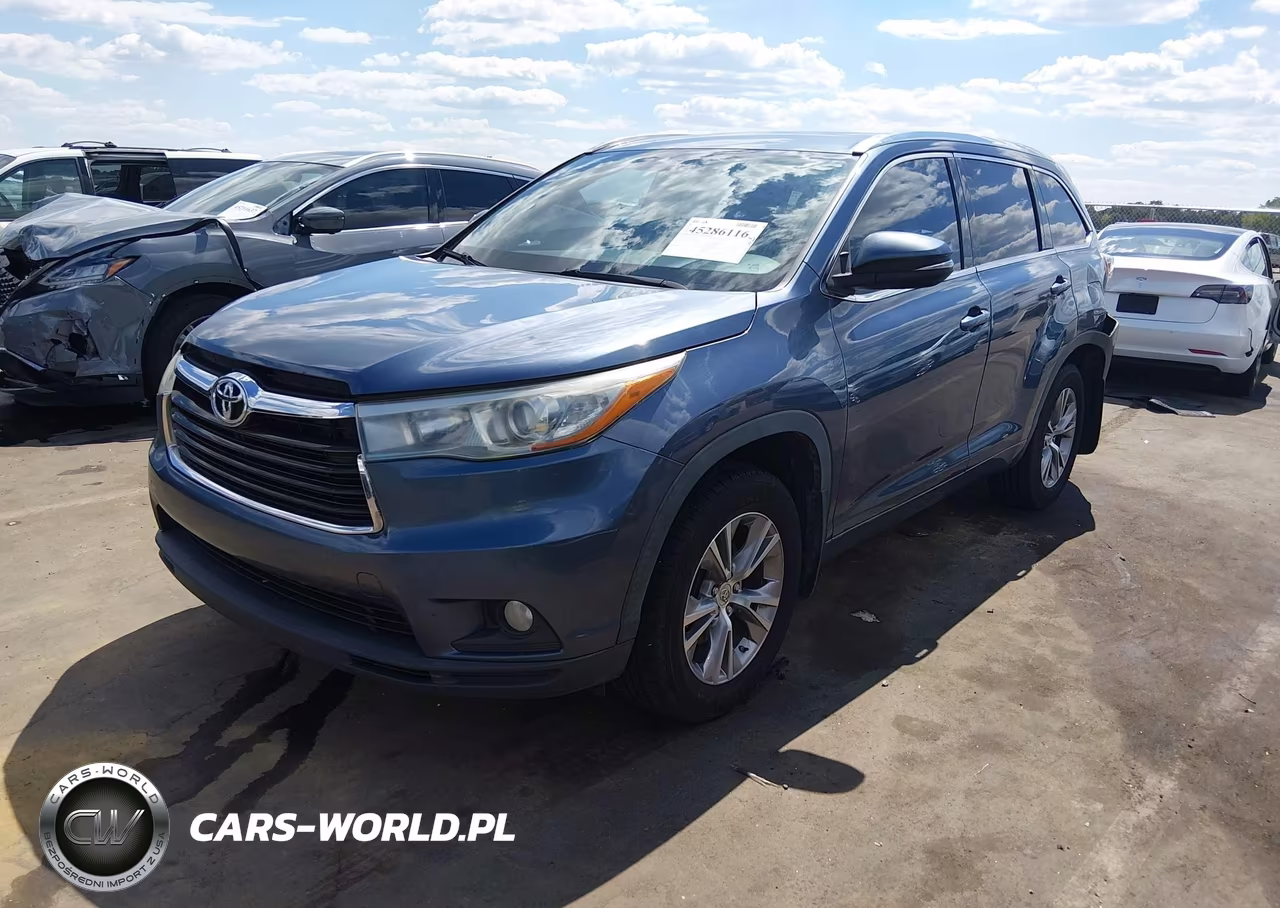 2015 Toyota Highlander Xle V6 VIN:5TDJKRFH9FS176633 - 2