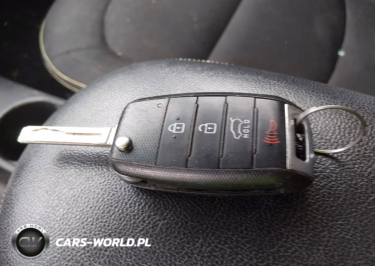 2016 Kia Soul + VIN:KNDJP3A50G7326037 - 11