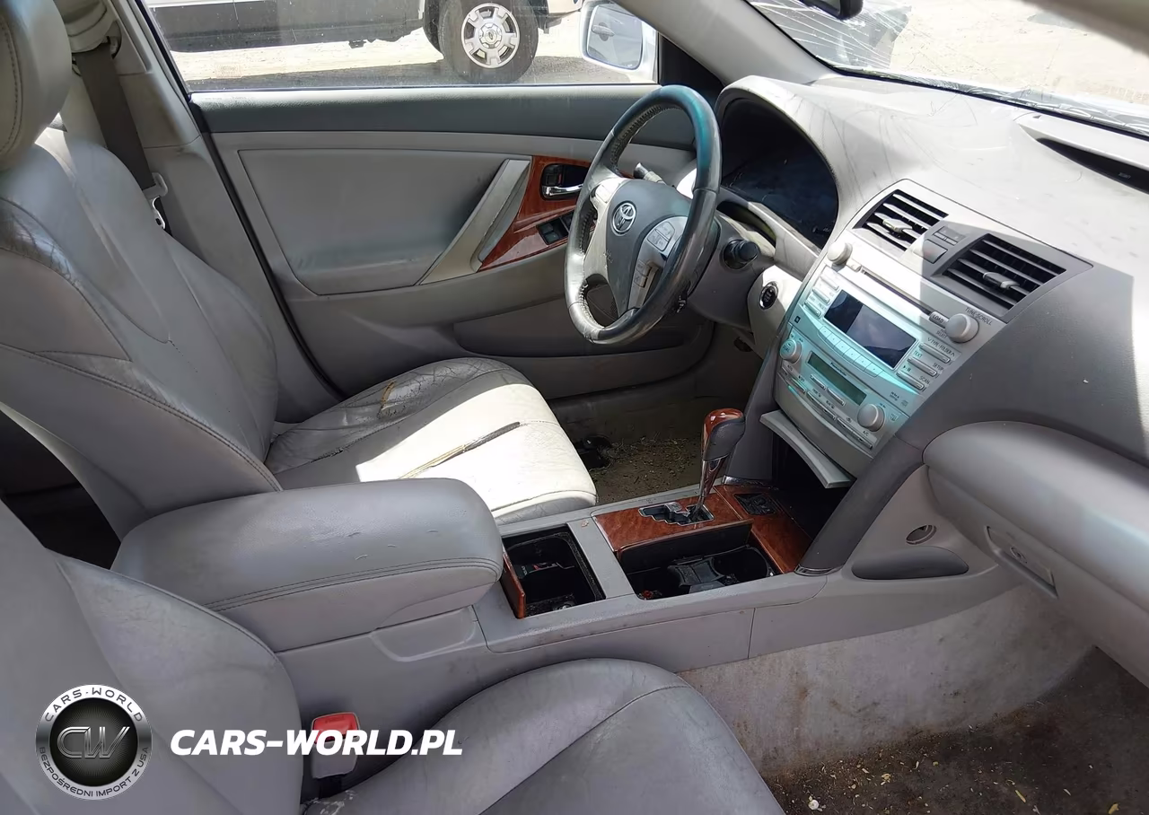 2011 Toyota Camry Xle VIN:4T1BF3EK7BU228202 - 5