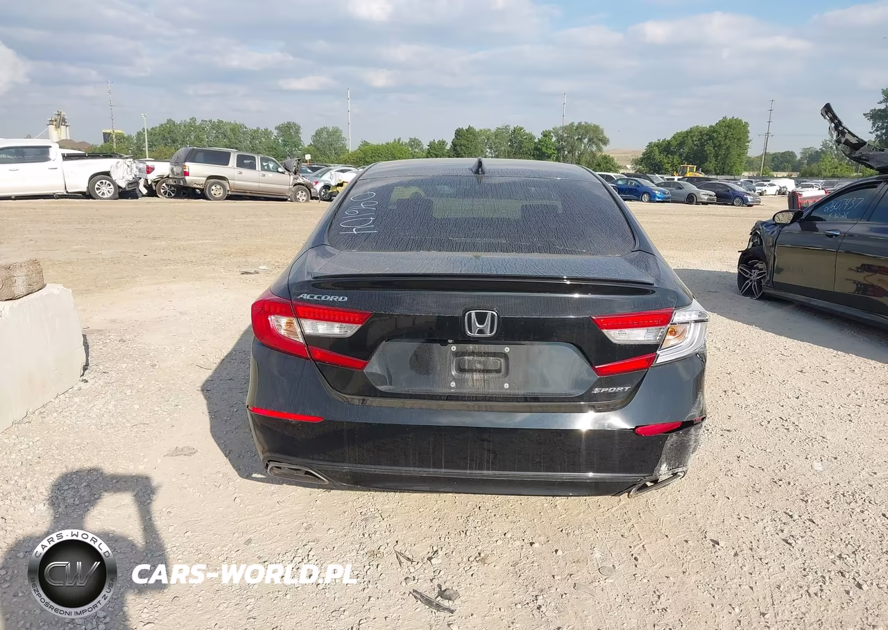 2018 Honda Accord Sport VIN:1HGCV1F32JA096104 - 16