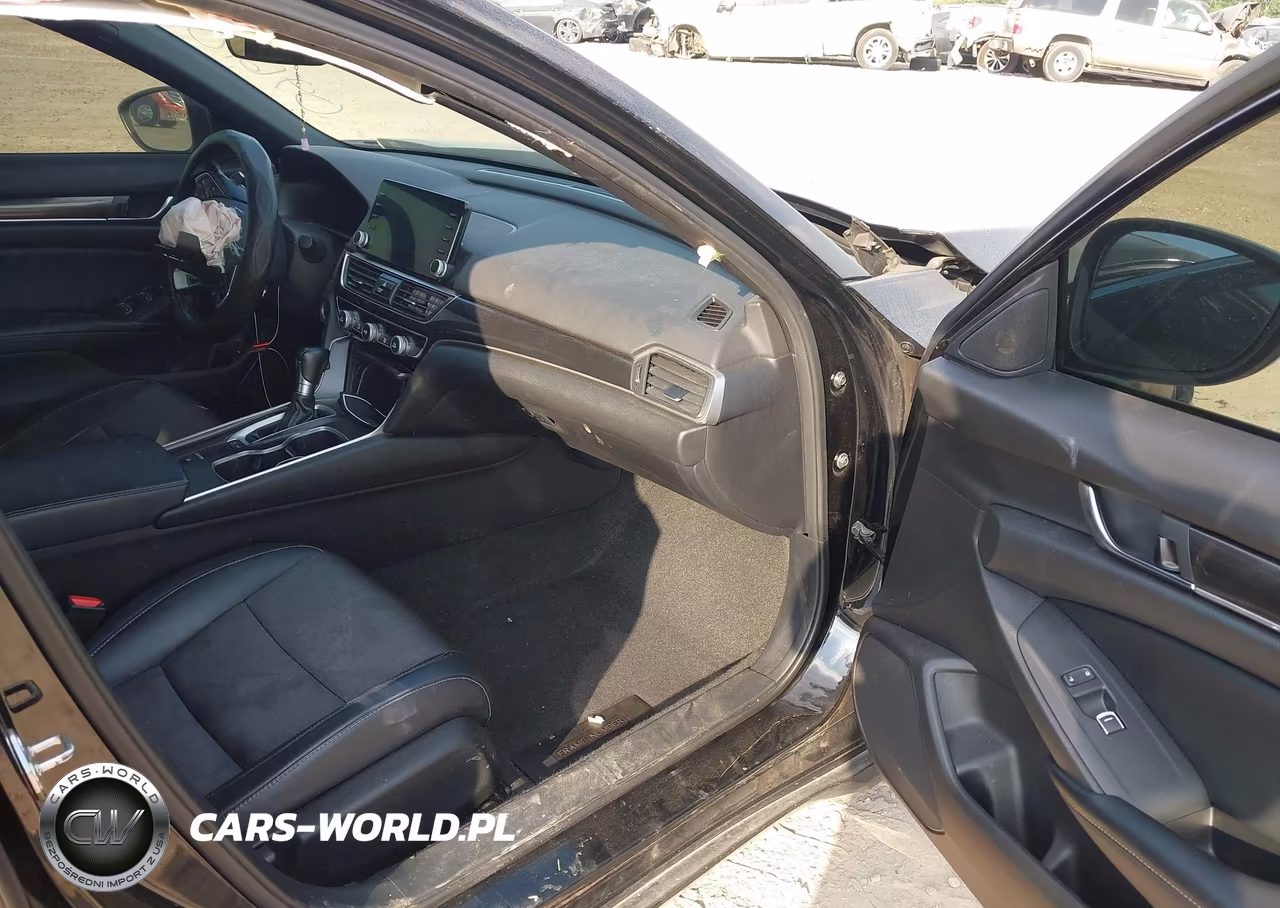2018 Honda Accord Sport VIN:1HGCV1F32JA096104 - 5