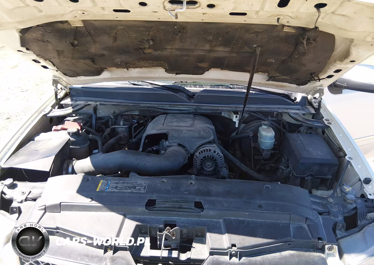 2010 Chevrolet Suburban 1500 Ltz VIN:1GNUCKE03AR211887 - 10