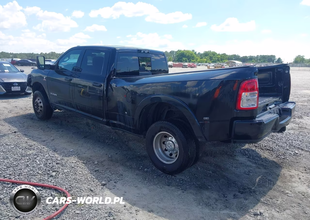 2022 Ram 3500 VIN:3C63RRGL0NG153401 - 3