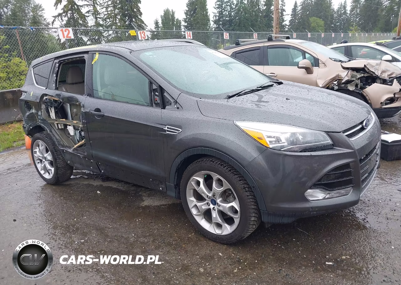2015 Ford Escape Titanium – zdjęcie 1 z 14