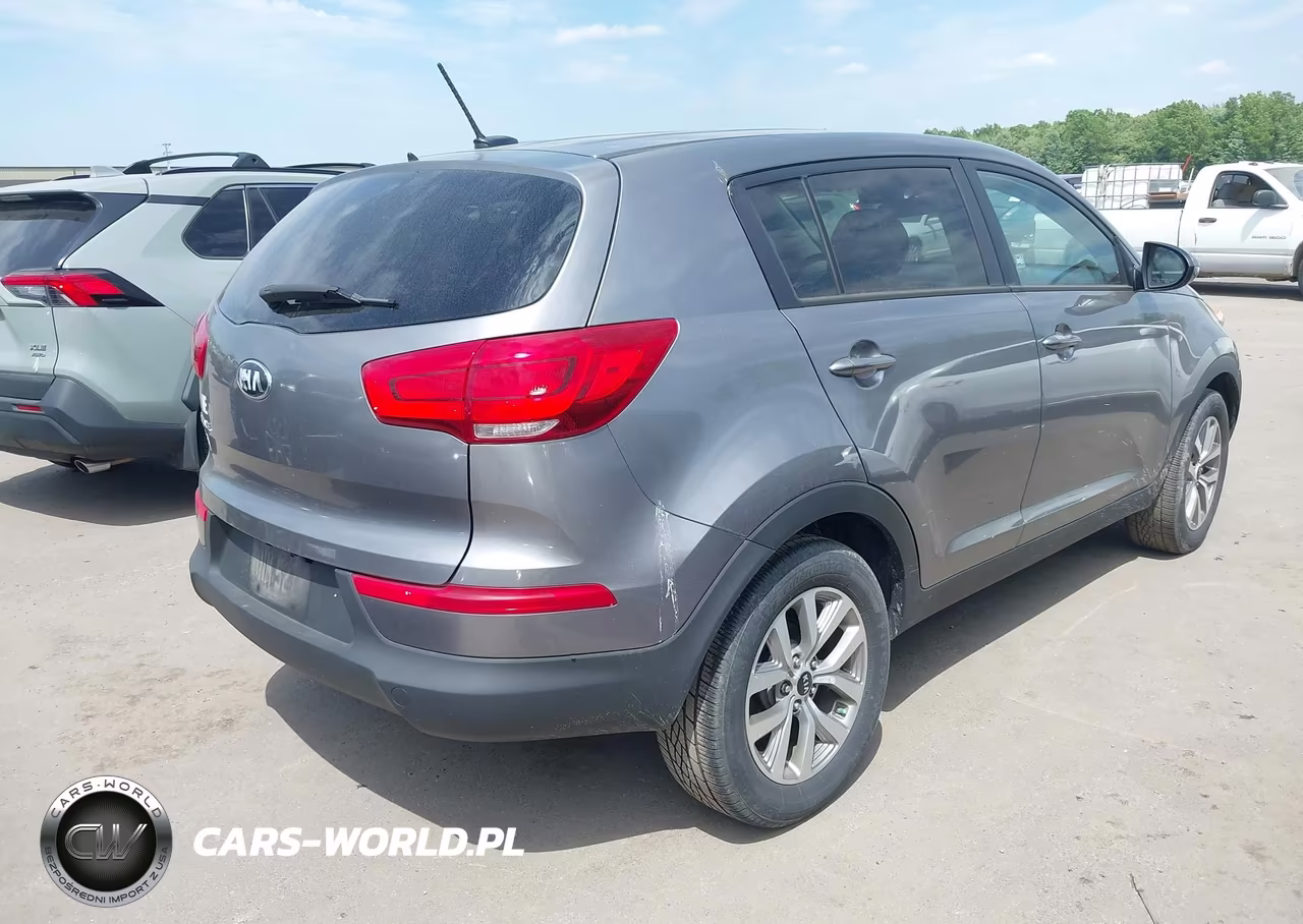 2016 Kia Sportage Lx VIN:KNDPB3AC8G7844890 - 4