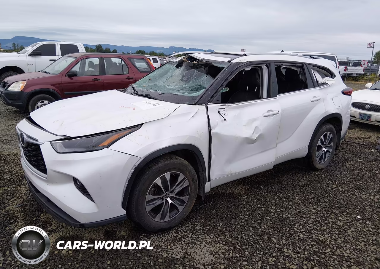 2022 Toyota Highlander Xle VIN:5TDHZRBH9NS564234 - 2