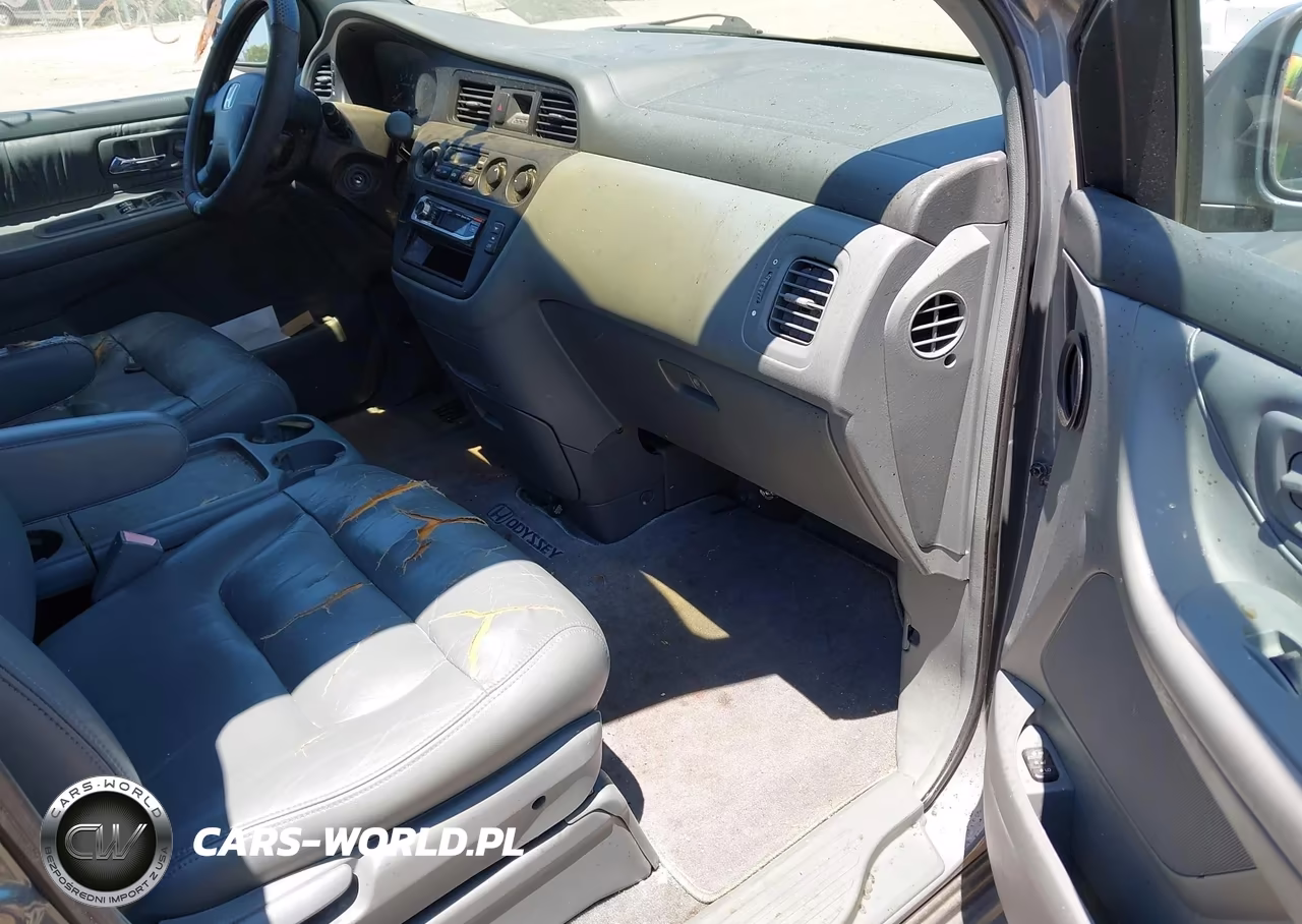 2002 Honda Odyssey Ex-L VIN:5FNRL18992B006066 - 5