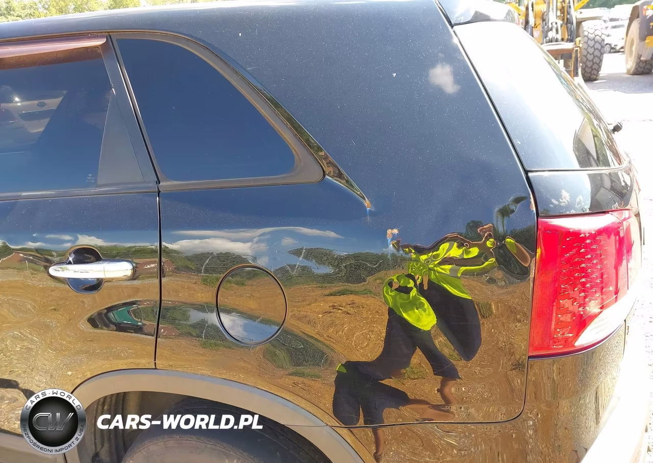 2011 Kia Sorento Lx VIN:5XYKTCA12BG030509 - 13