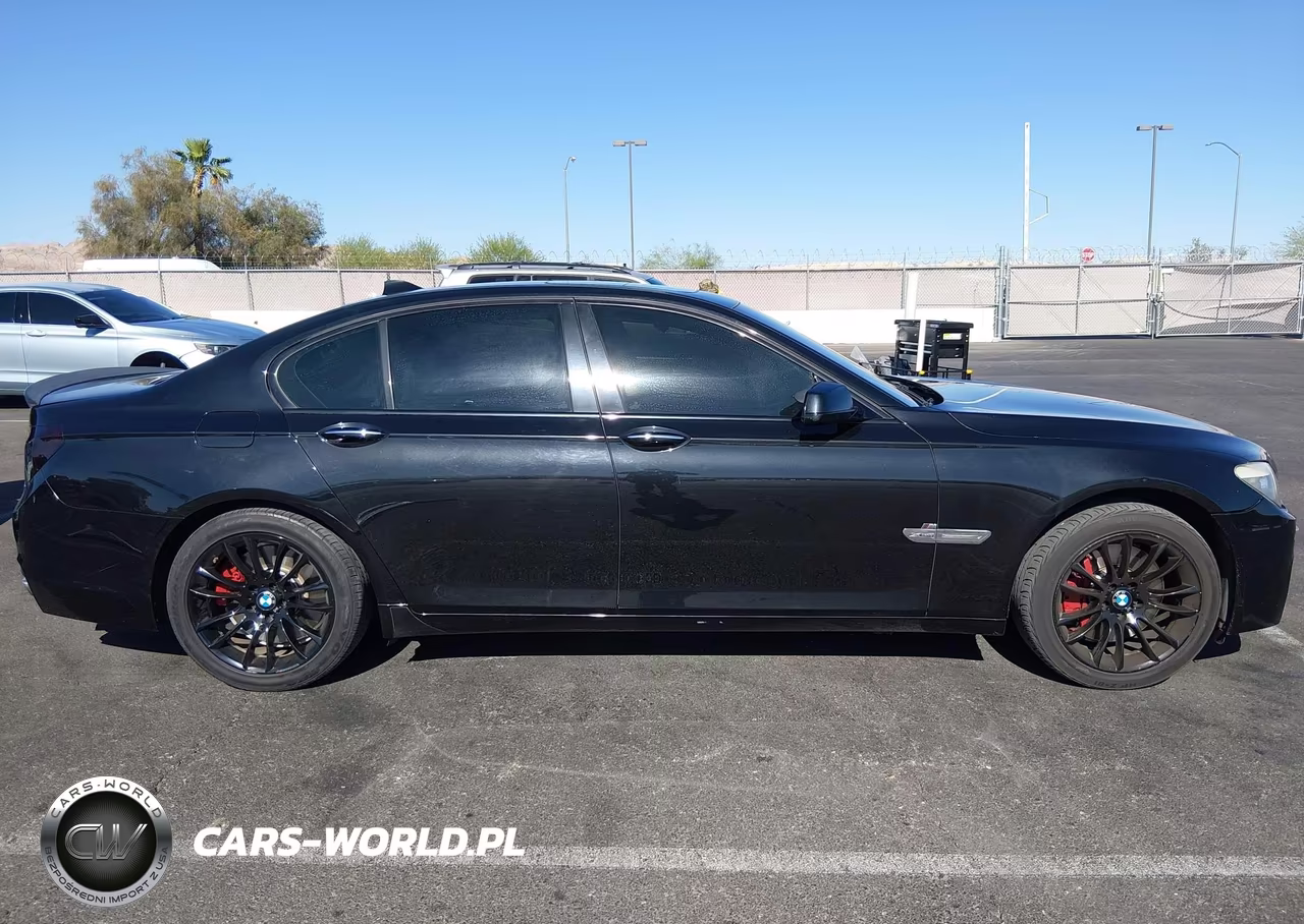 2012 BMW 750I xDrive VIN:WBAKC6C53CC397276 - 13
