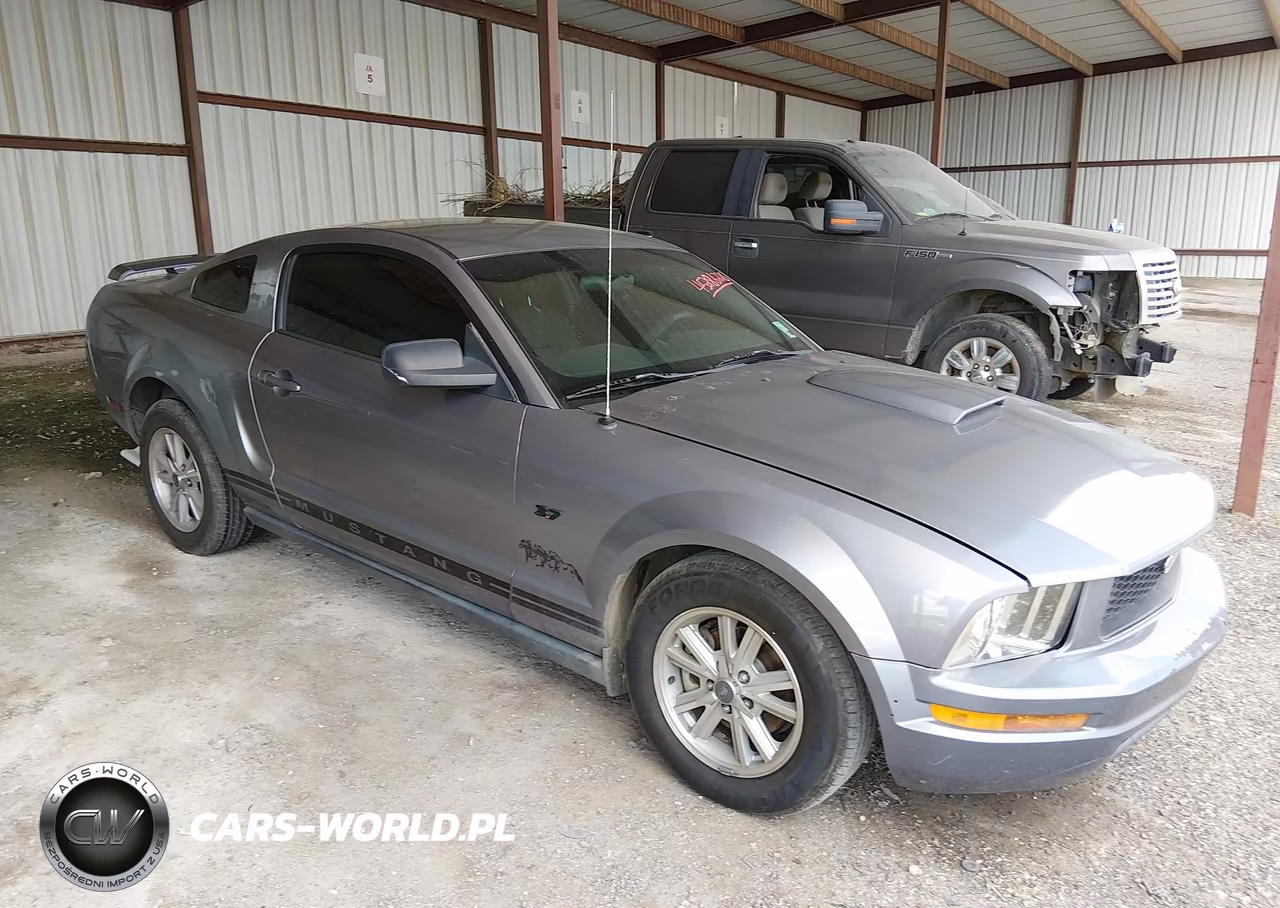 2006 Ford Mustang V6 – zdjęcie 1 z 16