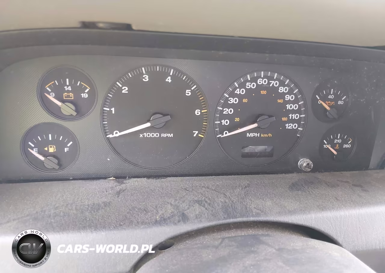 2002 Jeep Grand Cherokee Laredo VIN:1J4GW48S22C117388 - 7