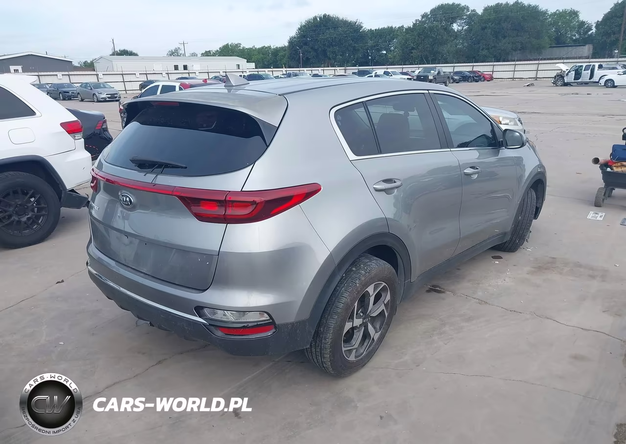 2021 Kia Sportage Lx VIN:KNDPM3AC6M7932312 - 4
