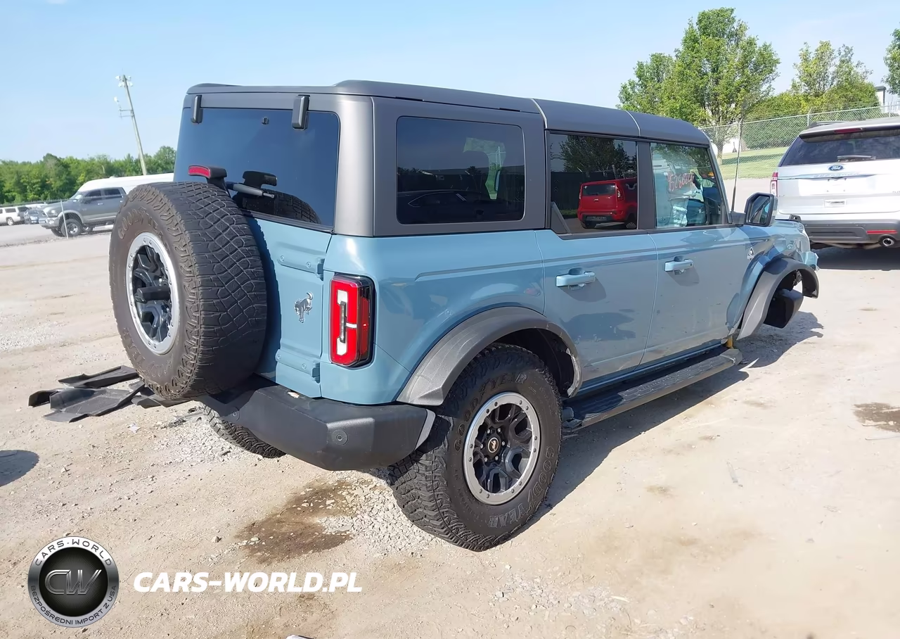 2022 Ford Bronco Outer Banks VIN:1FMEE5DP4NLB67894 - 4