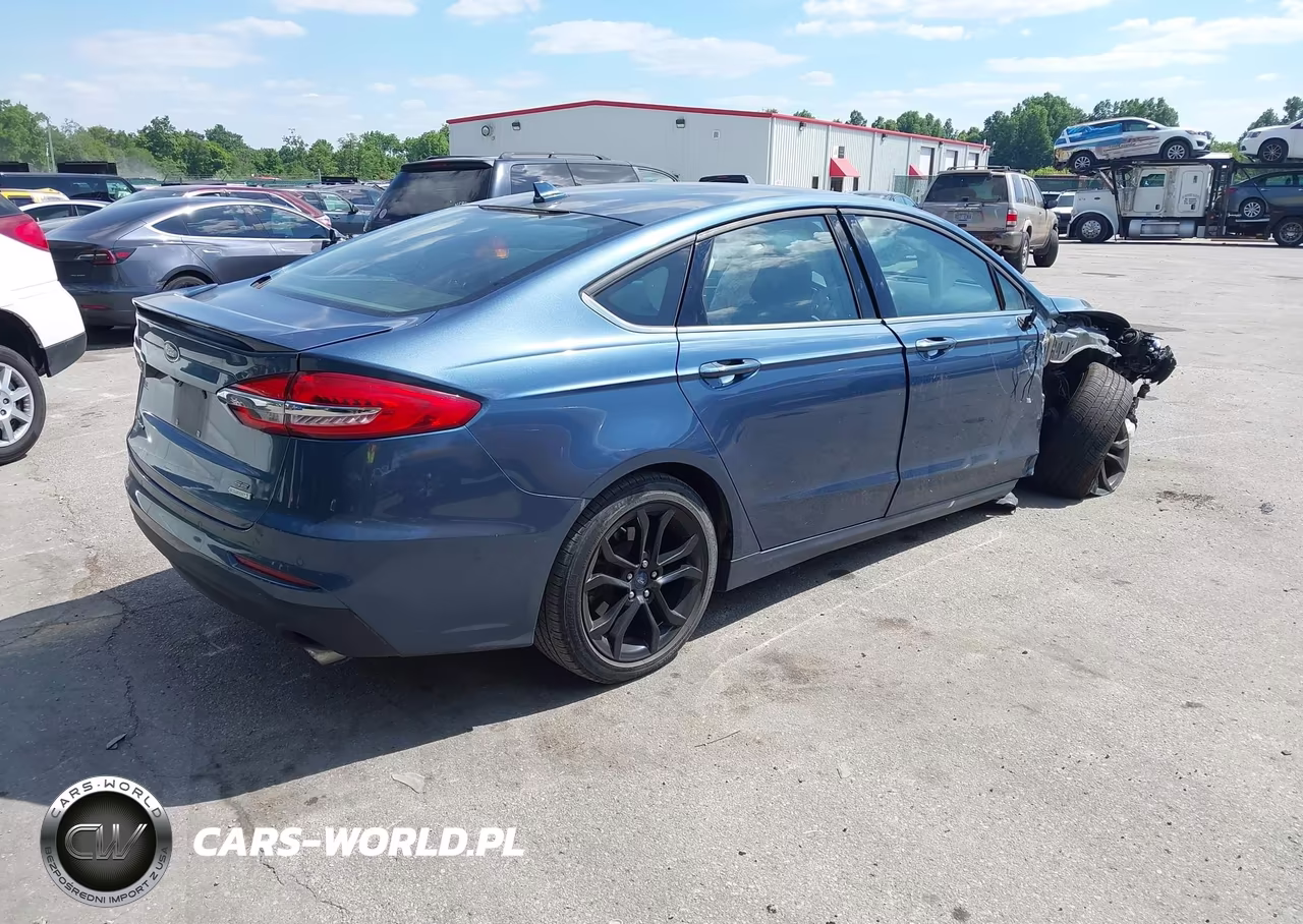 2019 Ford Fusion Se VIN:3FA6P0HD3KR166129 - 4