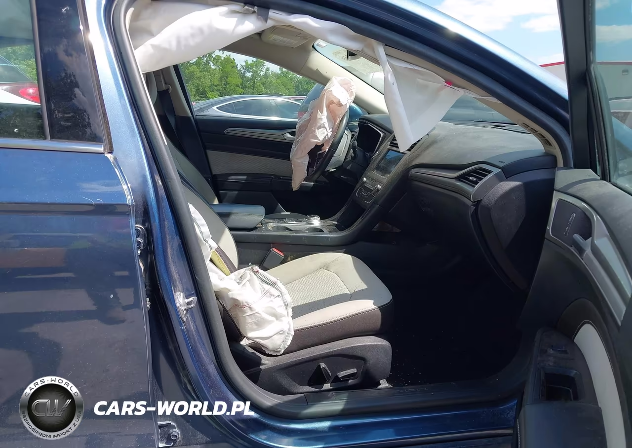 2019 Ford Fusion Se VIN:3FA6P0HD3KR166129 - 5