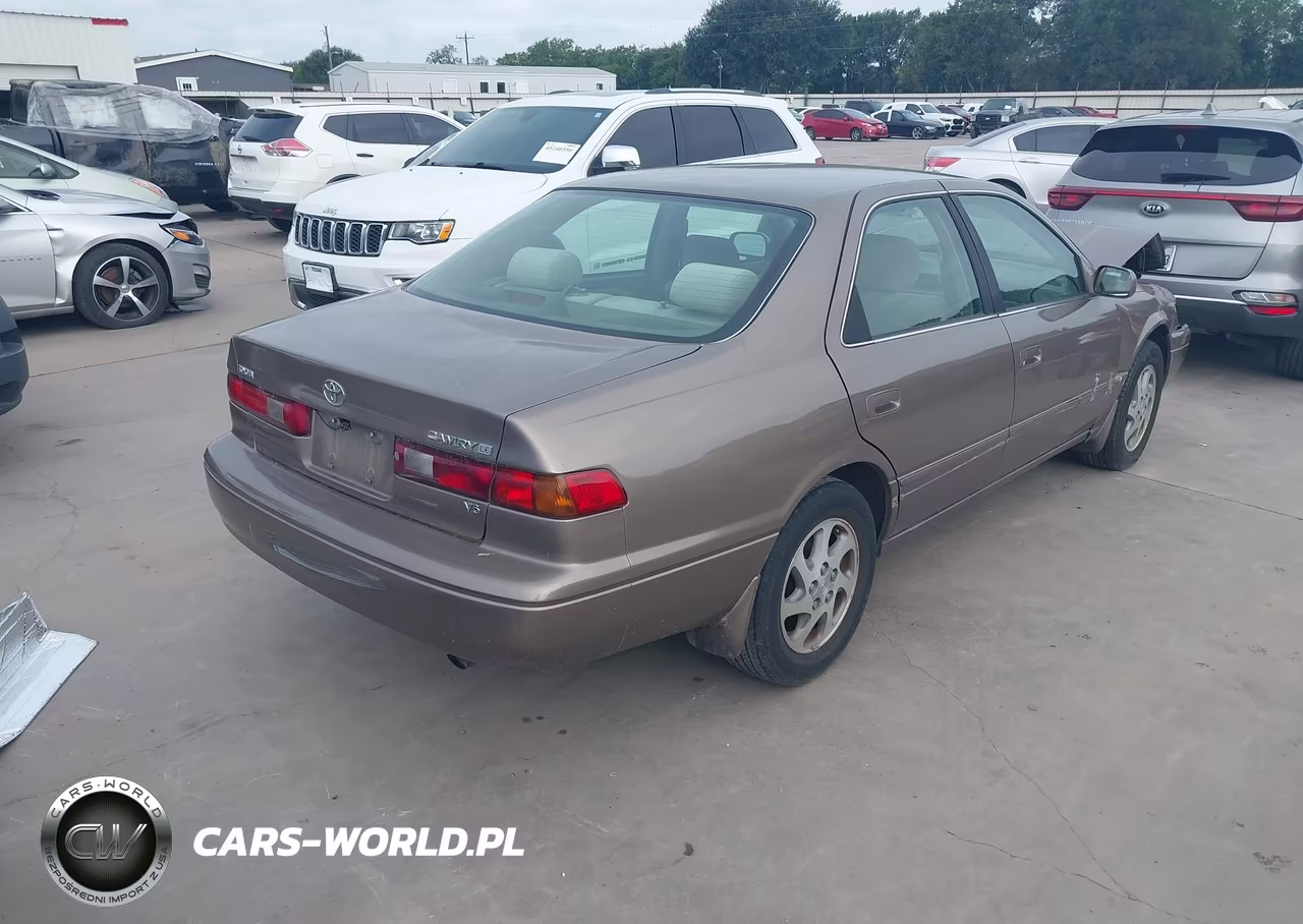 1999 Toyota Camry Le V6 VIN:JT2BF22K0X0234305 - 4