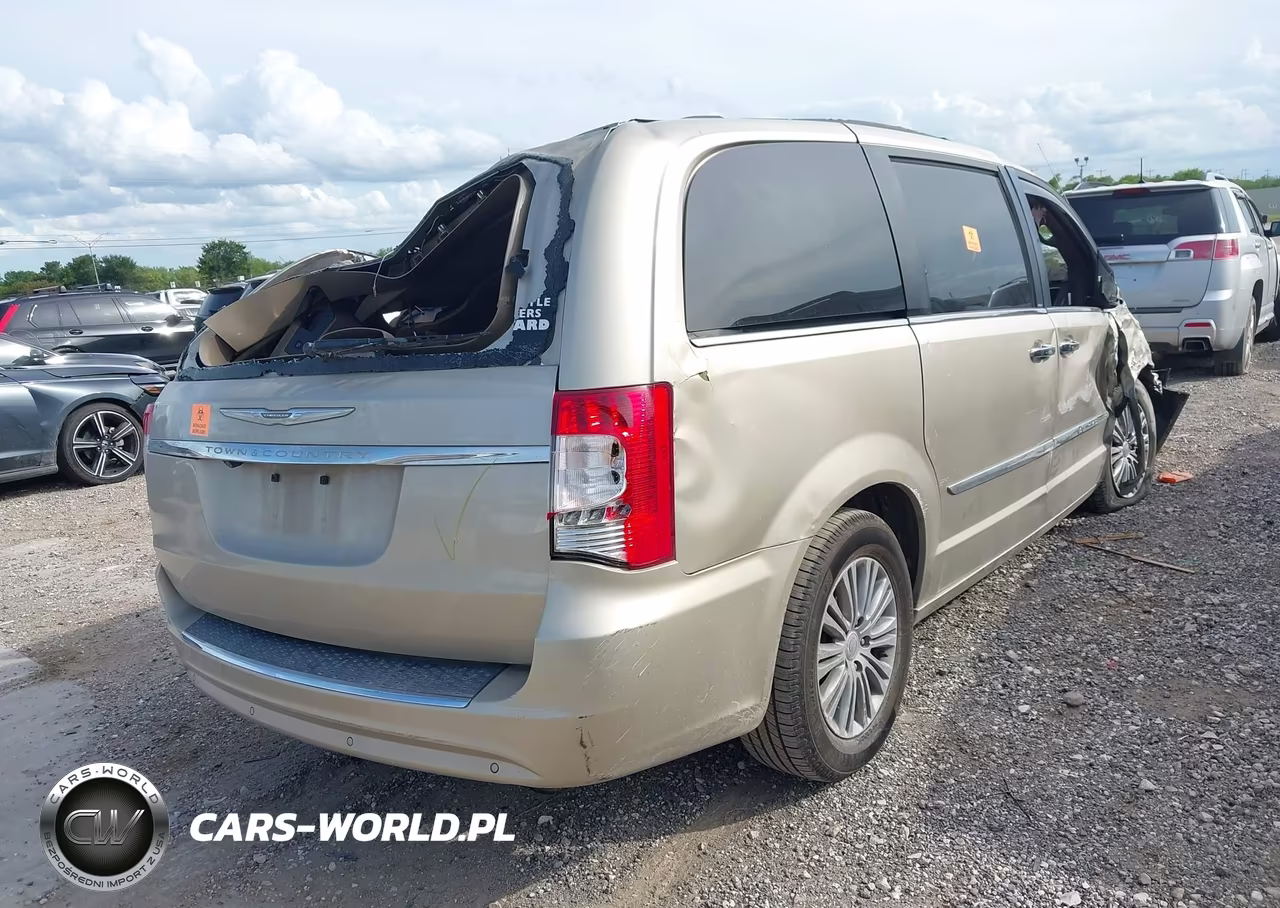 2014 Chrysler Town & Country Touring-L VIN:2C4RC1CG8ER237443 - 4