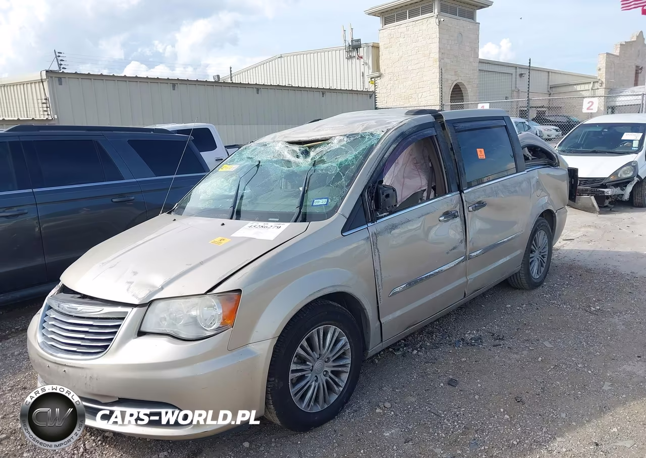 2014 Chrysler Town & Country Touring-L VIN:2C4RC1CG8ER237443 - 6