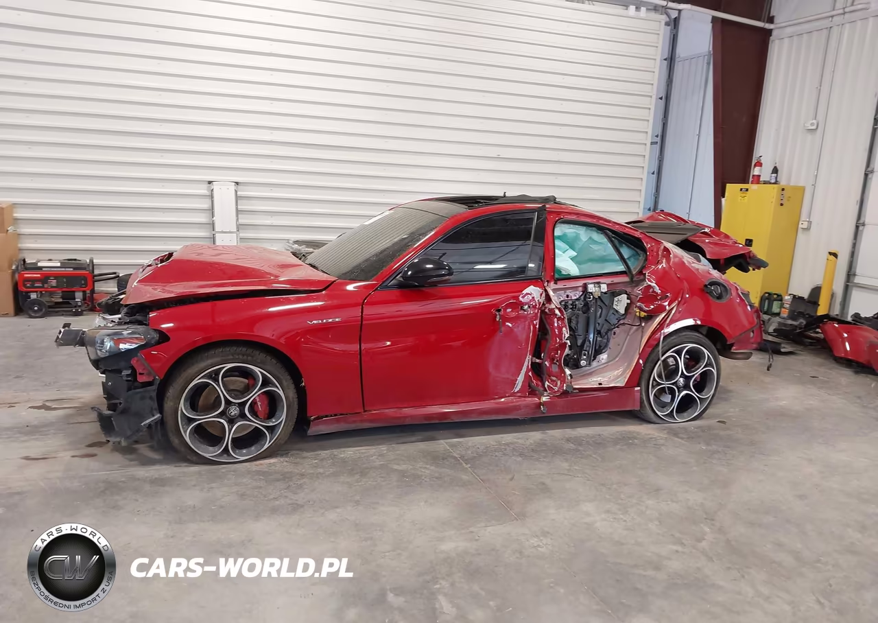 2023 Alfa Romeo Giulia Veloce Awd VIN:ZARFANBN2P7670959 - 14