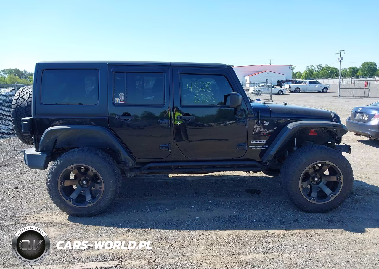 2017 Jeep Wrangler Unlimited Sport 4X4 VIN:1C4BJWDG7HL565601 - 14