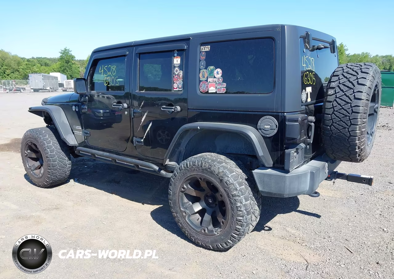 2017 Jeep Wrangler Unlimited Sport 4X4 VIN:1C4BJWDG7HL565601 - 3