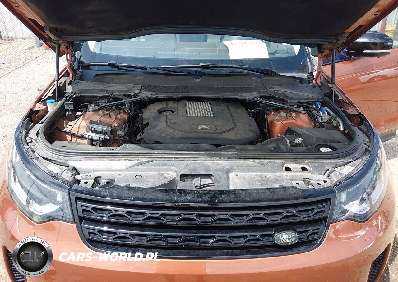 2018 Land Rover Discovery Hse Luxury VIN:SALRT2RK9JA061074 - 10