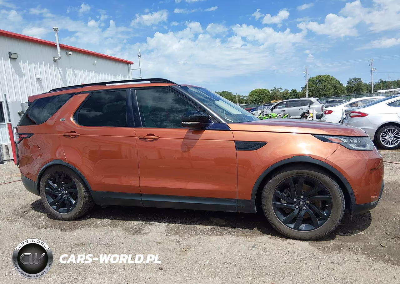 2018 Land Rover Discovery Hse Luxury VIN:SALRT2RK9JA061074 - 13