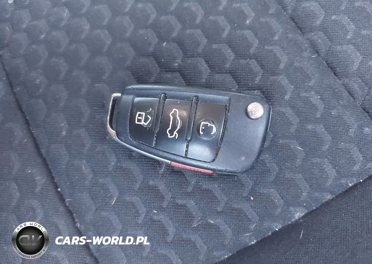 2015 Audi A3 2.0T Premium VIN:WAUEFGFF9F1063932 - 11
