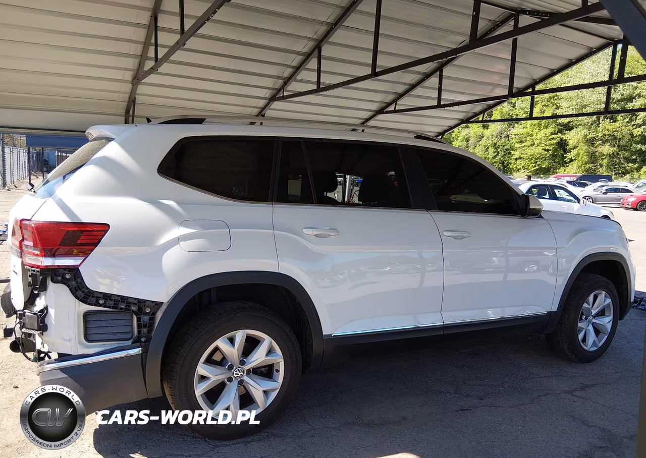 2018 Volkswagen Atlas 3.6L V6 Sel VIN:1V2MR2CA9JC510126 - 14
