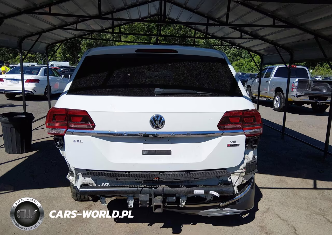 2018 Volkswagen Atlas 3.6L V6 Sel VIN:1V2MR2CA9JC510126 - 17