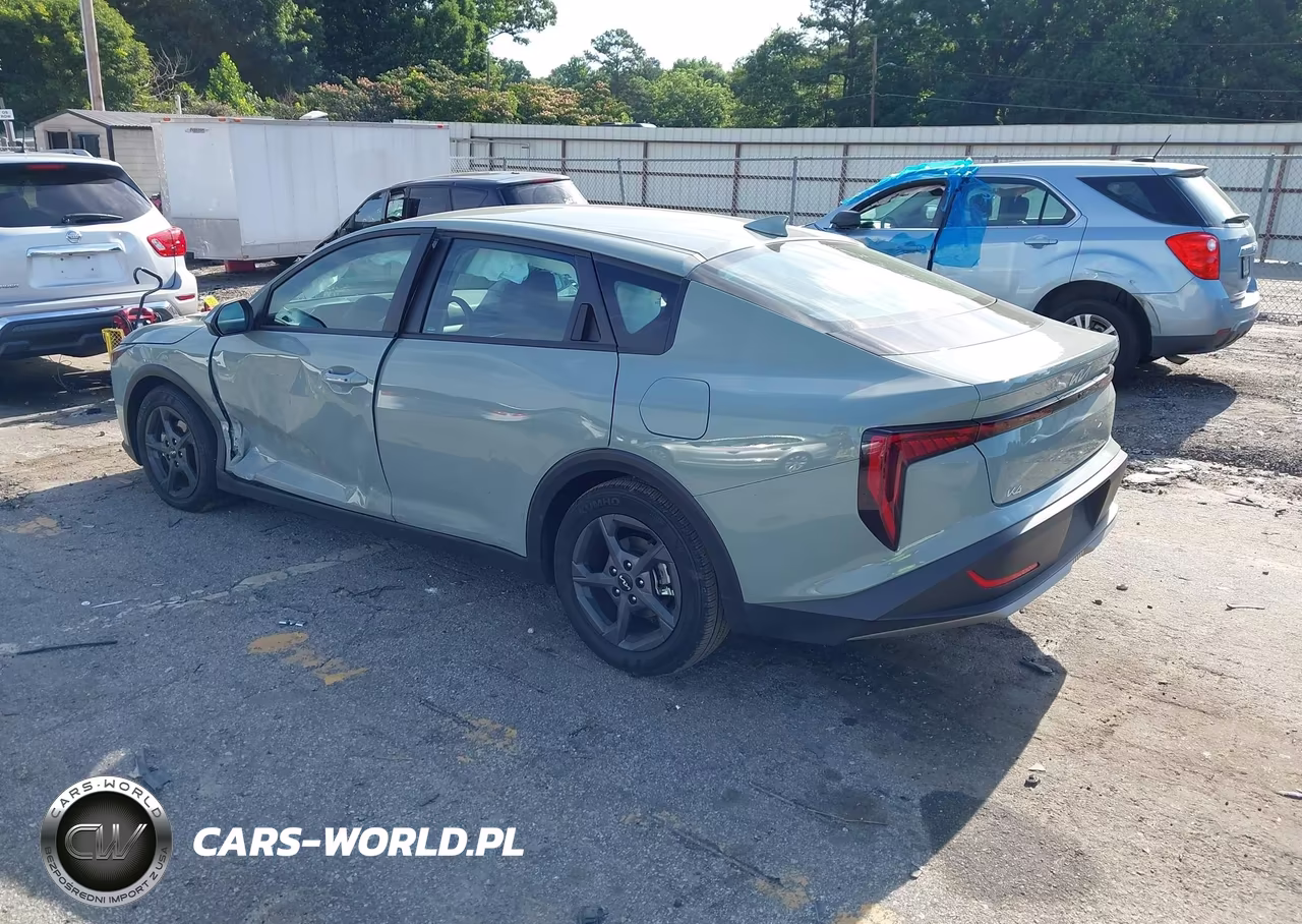 2025 Kia K4 Lxs VIN:3KPFT4DE8SE226537 - 3