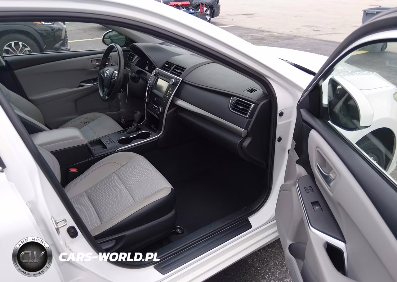 2015 Toyota Camry Hybrid Se VIN:4T1BD1FKXFU158743 - 5