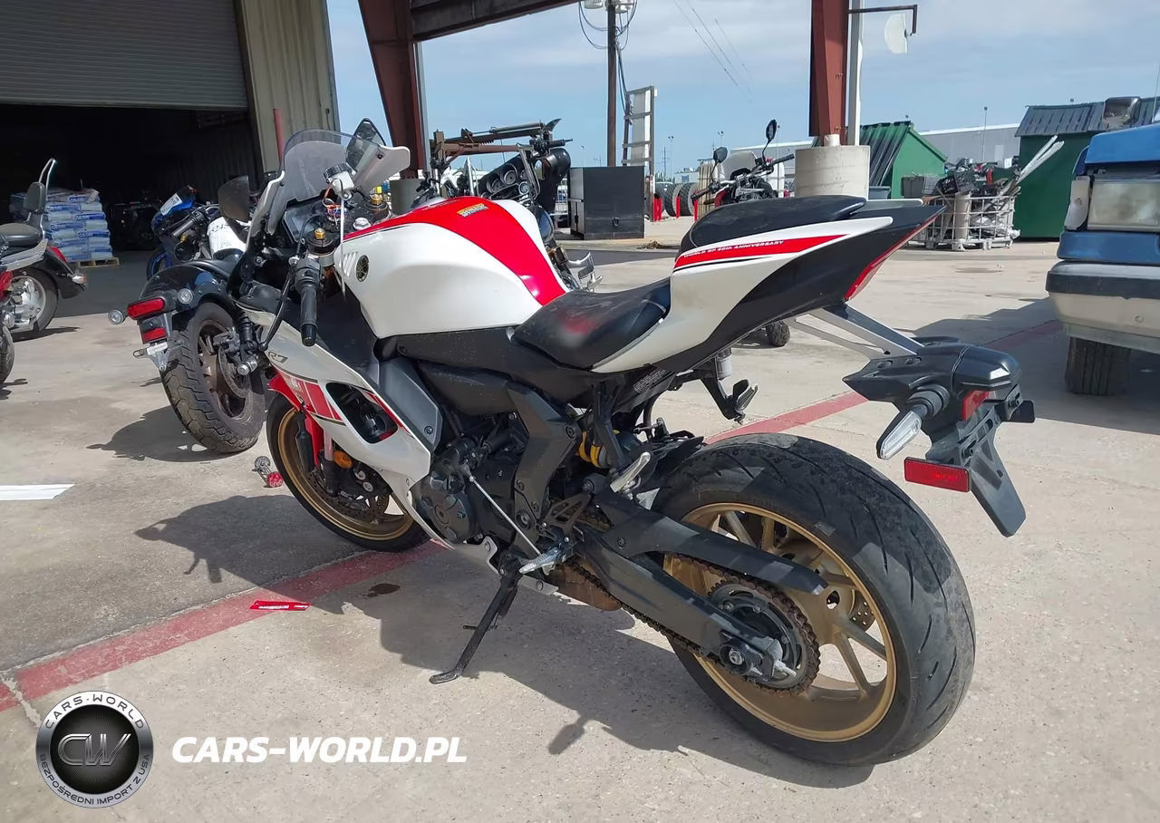 2022 Yamaha Yzfr7 VIN:JYARM38E2NA003024 - 3