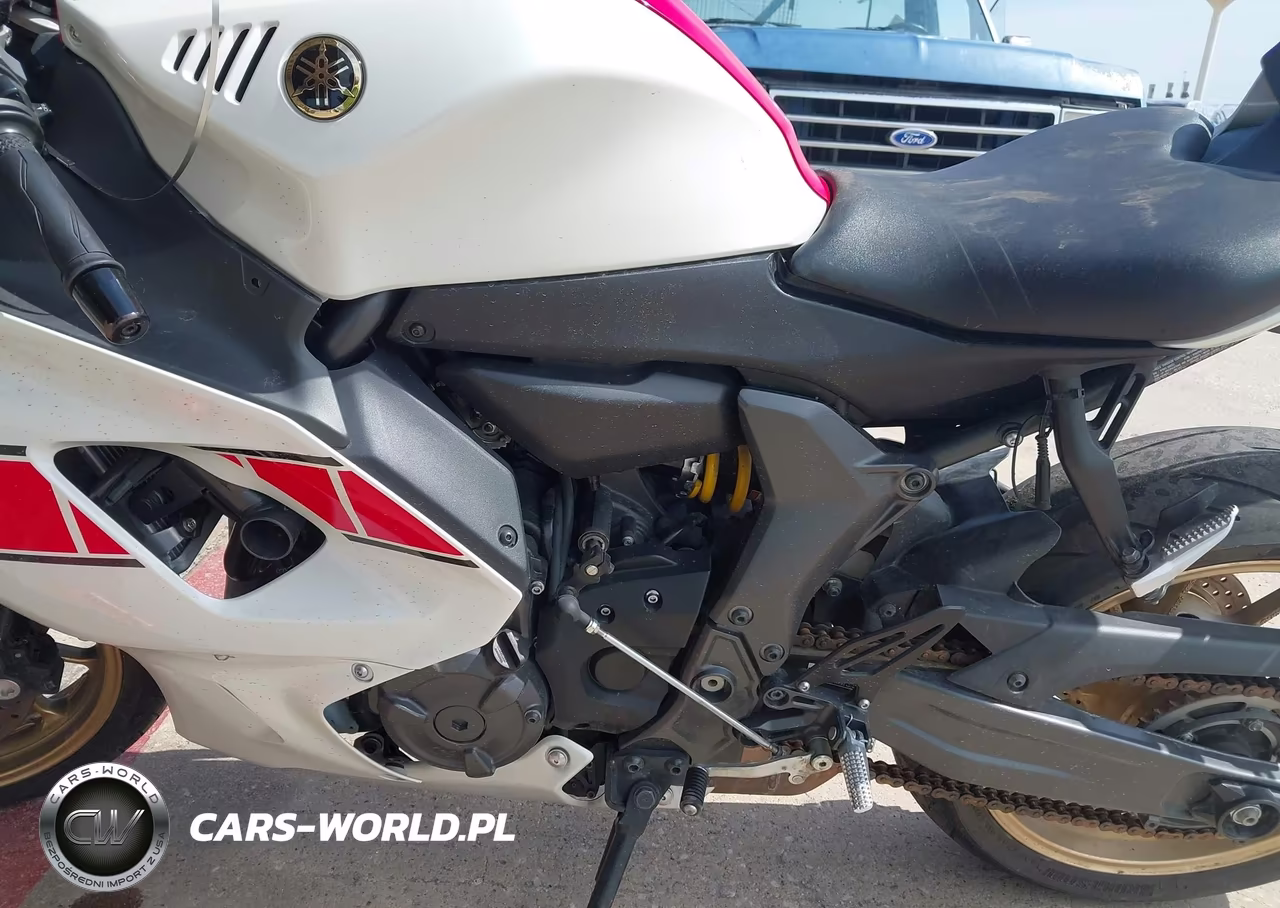 2022 Yamaha Yzfr7 VIN:JYARM38E2NA003024 - 9