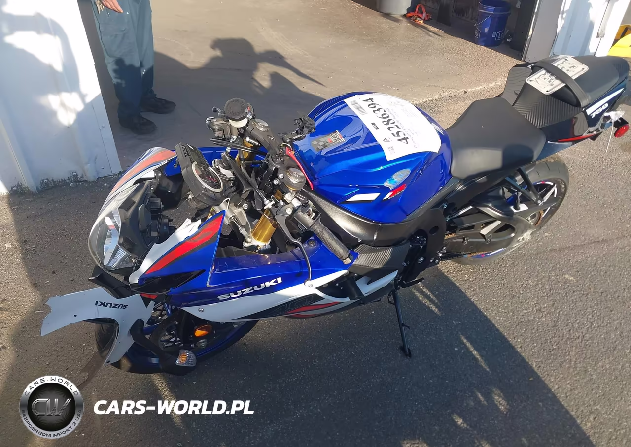 2026 Suzuki Gsx-R750 VIN:JS1GR7MA2T7101479 - 2