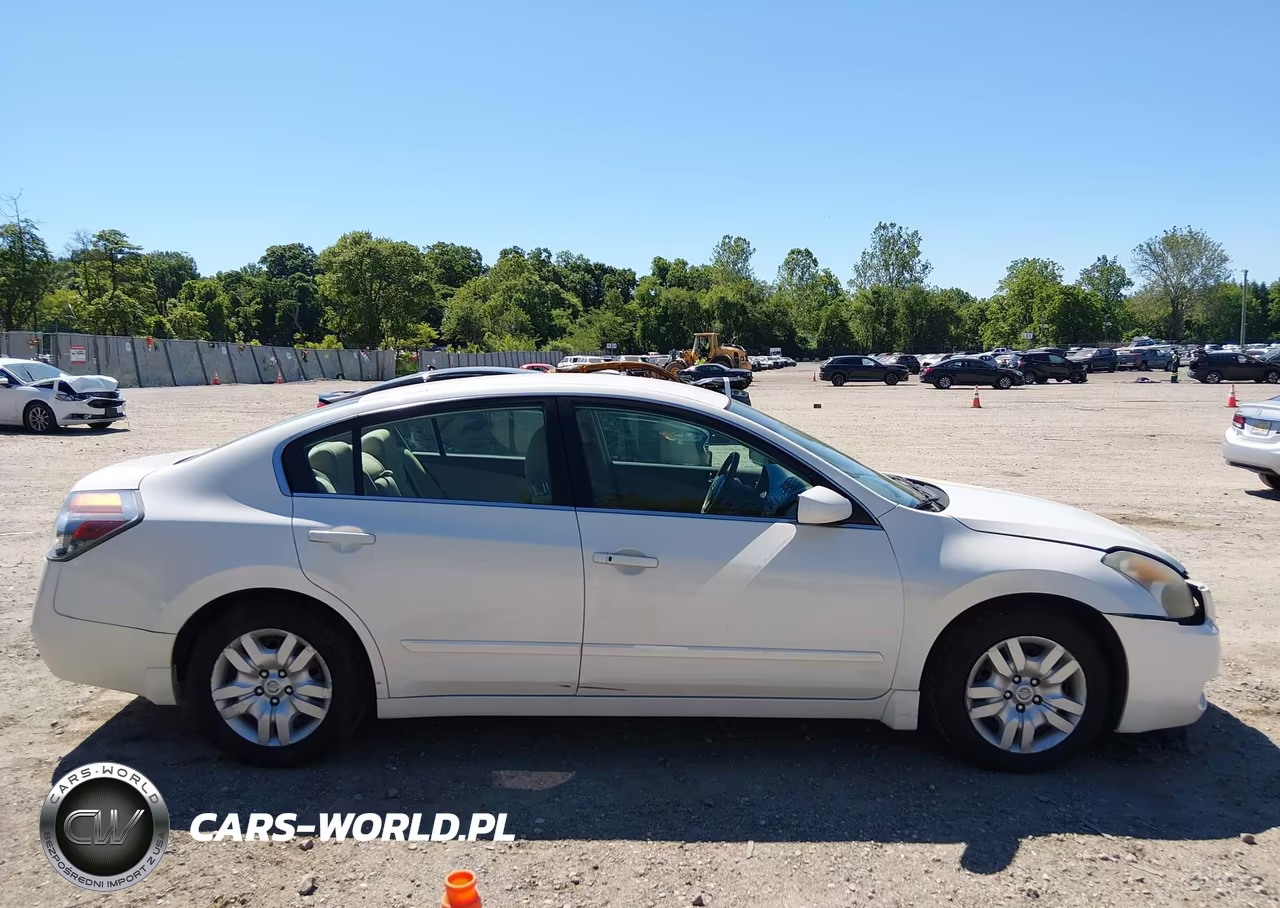 2009 Nissan Altima 2.5 S VIN:1N4AL21E39N521673 - 14