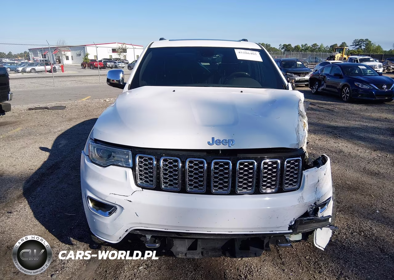 2017 Jeep Grand Cherokee Overland 4X4 VIN:1C4RJFCG4HC867069 - 13