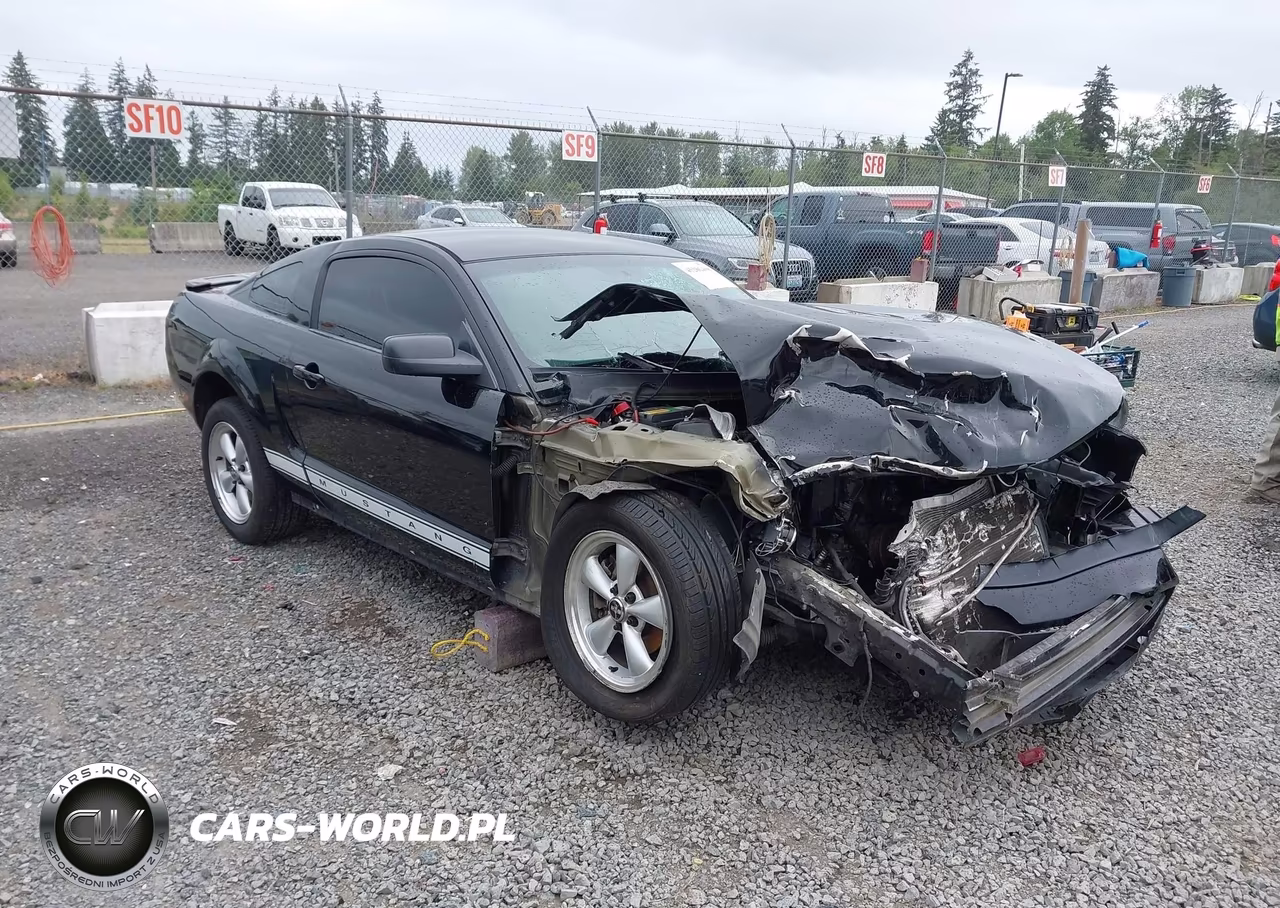 2007 Ford Mustang V6 Deluxe-V6 Premium
