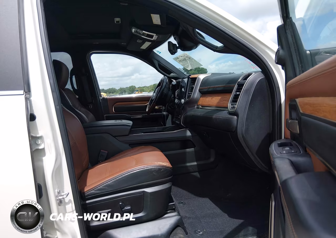 2021 Ram 2500 Limited Longhorn 4X4 6'4 Box VIN:3C6UR5GL5MG533085 - 5